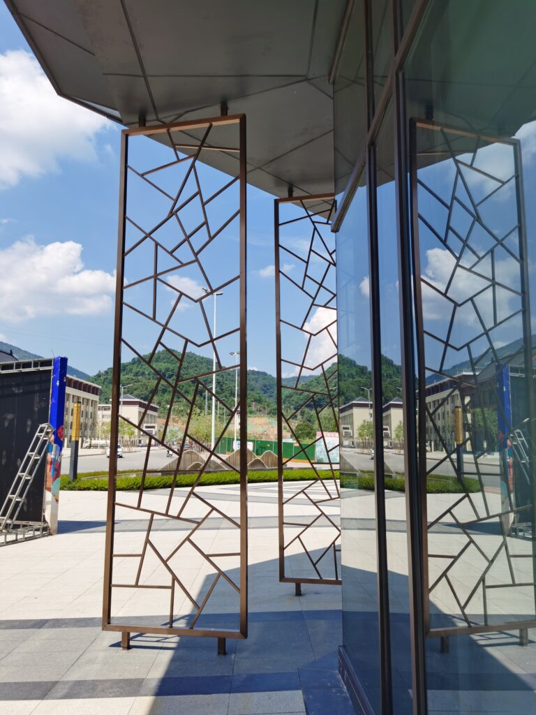 Metal Partition Screen